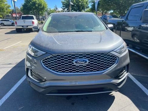 Used 2024 Ford Edge SEL AWD/4WD image 2