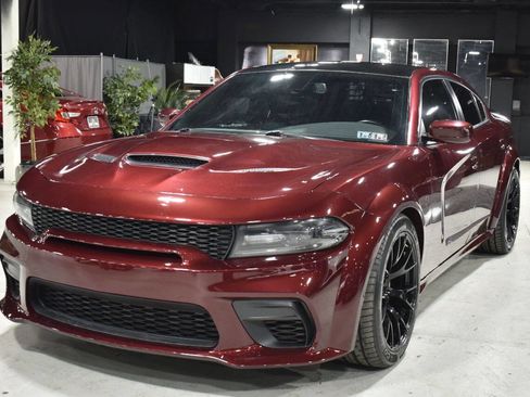 Used 2018 Dodge Charger SRT Hellcat image 5