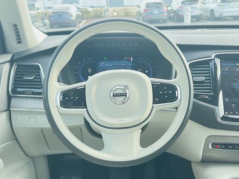 Used 2023 Volvo XC90 B5 Plus w/ Protection Package Premier image 16