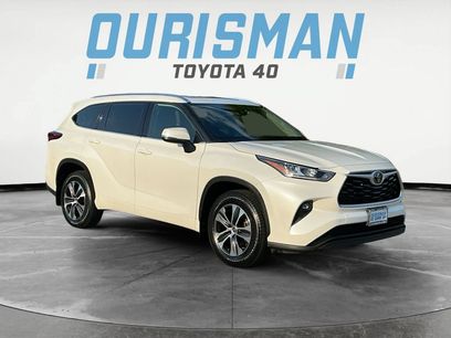 Used 2021 Toyota Highlander XLE