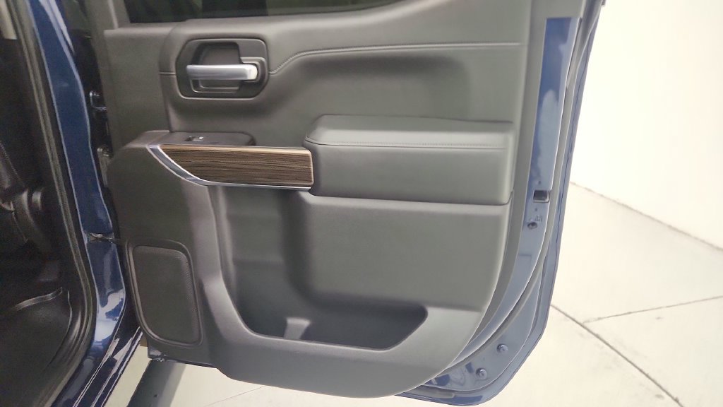 Certified 2019 Chevrolet Silverado 1500 RST w/ All-Star Edition RWD image 32
