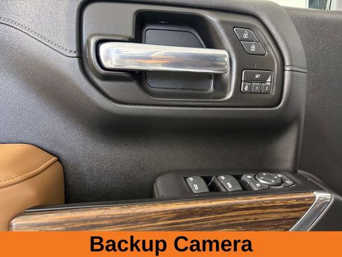 Used 2020 Chevrolet Silverado 1500 High Country w/ Technology Package image 10