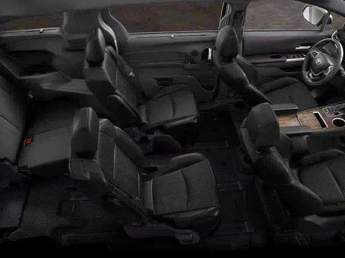 New 2026 Toyota Sienna Limited AWD/4WD image 30