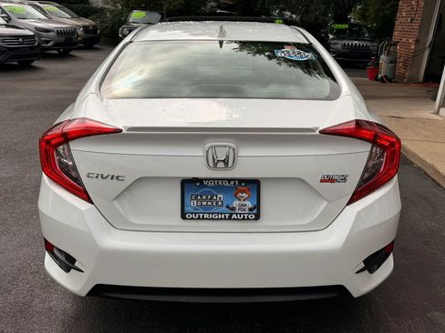 Used 2018 Honda Civic EX-T image 4