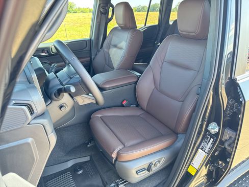 Used 2027 Toyota Land Cruiser w/ Premium Package AWD/4WD image 11
