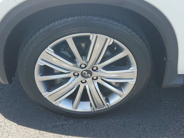 Used 2023 INFINITI QX50 Sensory AWD/4WD image 12