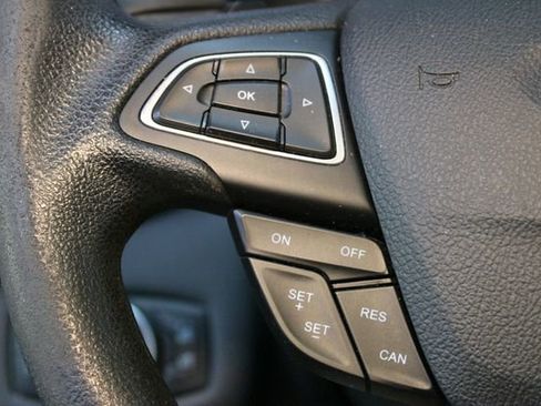 Used 2017 Ford Escape SE AWD/4WD image 21
