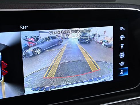 Used 2021 Mercedes-Benz GLE 350 4MATIC image 15