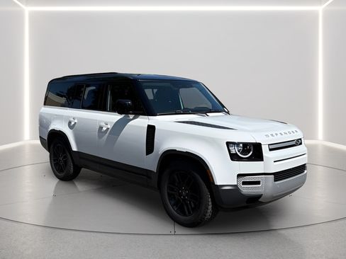 Certified 2023 Land Rover Defender 130 S AWD/4WD image 7