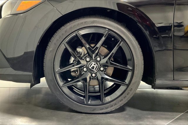 Used 2024 Honda Civic Sport image 9