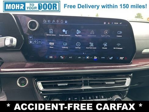 Used 2024 Chevrolet Traverse Z71 w/ Enhanced Driving Package image 19