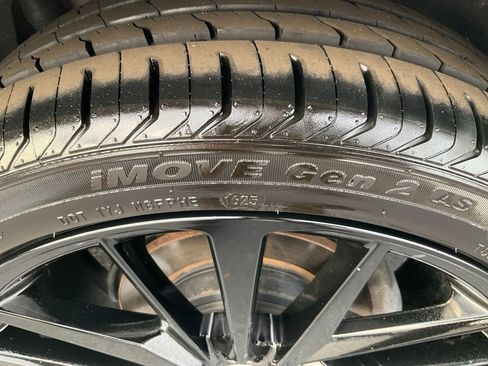 Used 2023 Toyota Camry XSE image 23