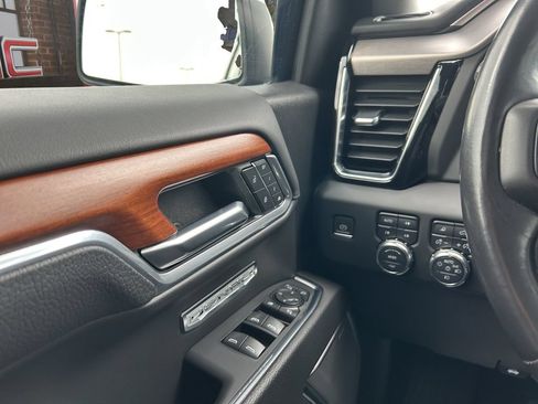 Used 2022 GMC Sierra 1500 Denali AWD/4WD image 22