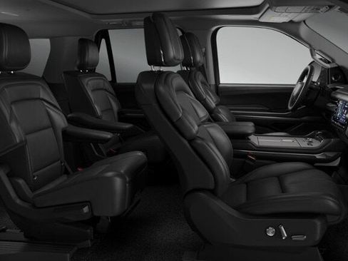 New 2026 Lincoln Navigator L Reserve AWD/4WD image 28