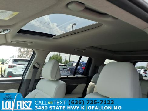 Used 2025 Hyundai Santa Fe Limited FWD image 26