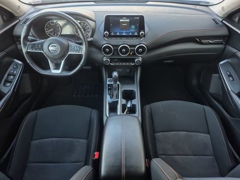 Used 2023 Nissan Sentra SR w/ Electronics Package image 14