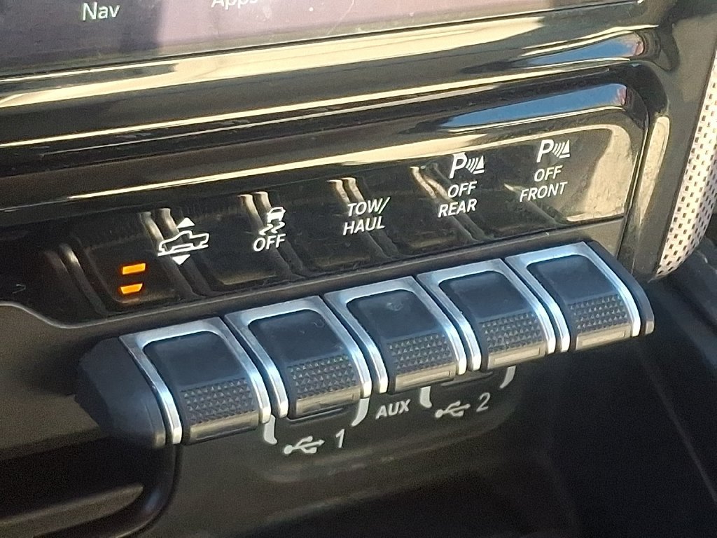 Used 2021 RAM 1500 Limited AWD/4WD image 24