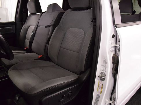 Used 2022 RAM 1500 Big Horn image 28