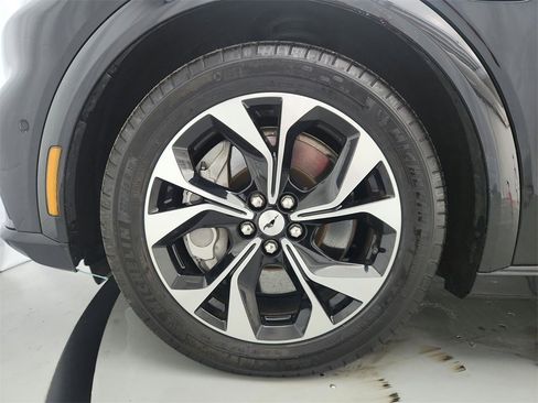 Used 2021 Ford Mustang Mach-E Premium image 39