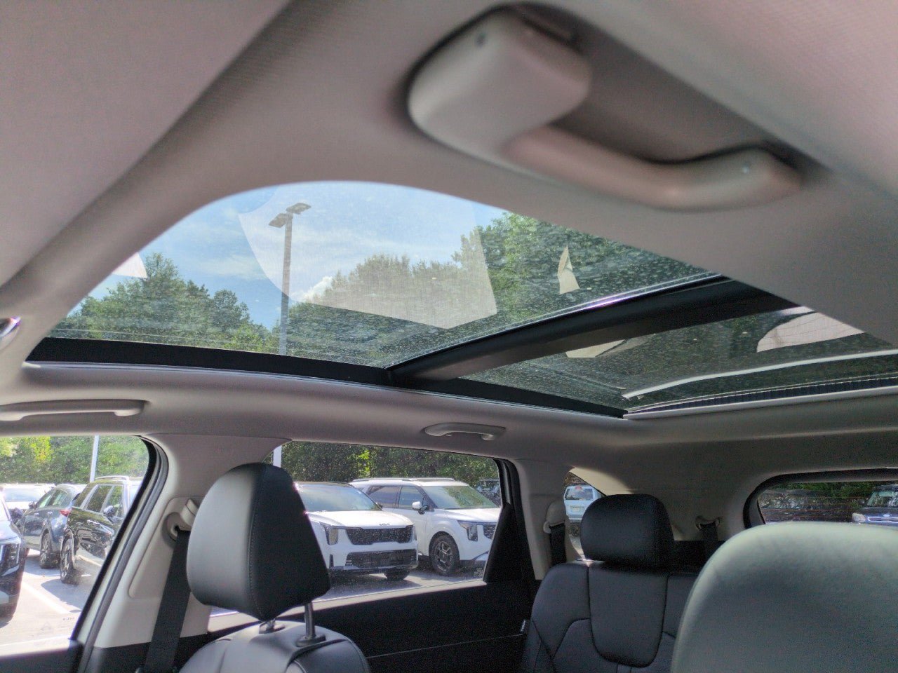 New 2026 Kia Sorento S w/ S Panoramic Sunroof Package AWD/4WD image 24