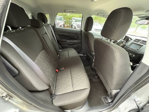 Used 2025 Mitsubishi Outlander Sport ES AWD/4WD image 15