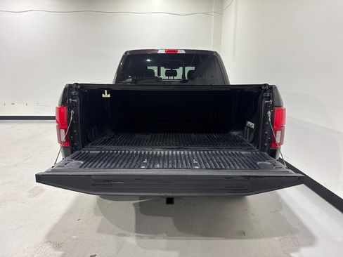 Used 2019 Ford F150 Lariat w/ Equipment Group 502A Luxury AWD/4WD image 26