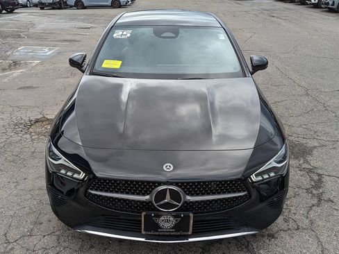 Used 2025 Mercedes-Benz CLA 250 4MATIC image 3