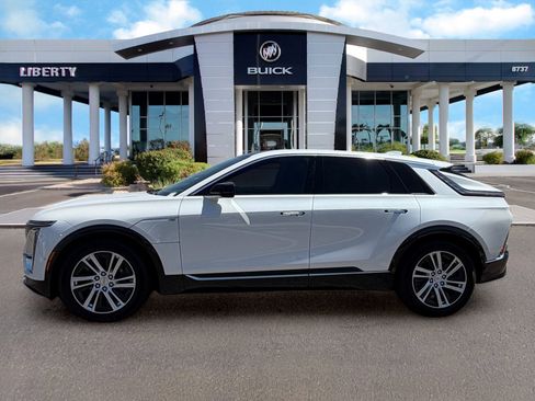 Used 2024 Cadillac Lyriq Tech w/ Driver Assist Package RWD image 7