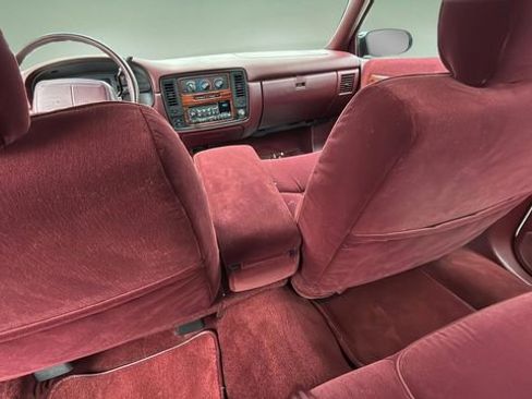 Used 1996 Chevrolet Caprice SS RWD image 20