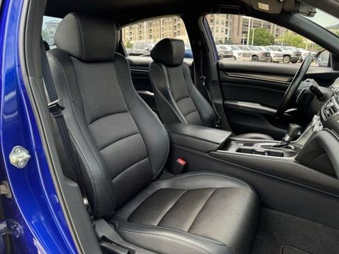 Used 2018 Honda Accord Sport image 31