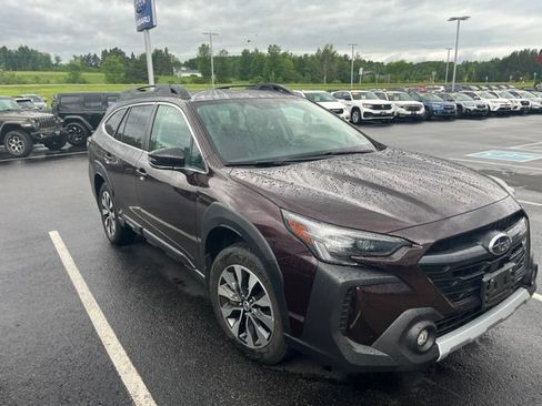 Used 2024 Subaru Outback Limited AWD/4WD image 4
