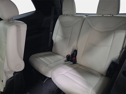 Used 2023 Cadillac XT6 Sport image 34