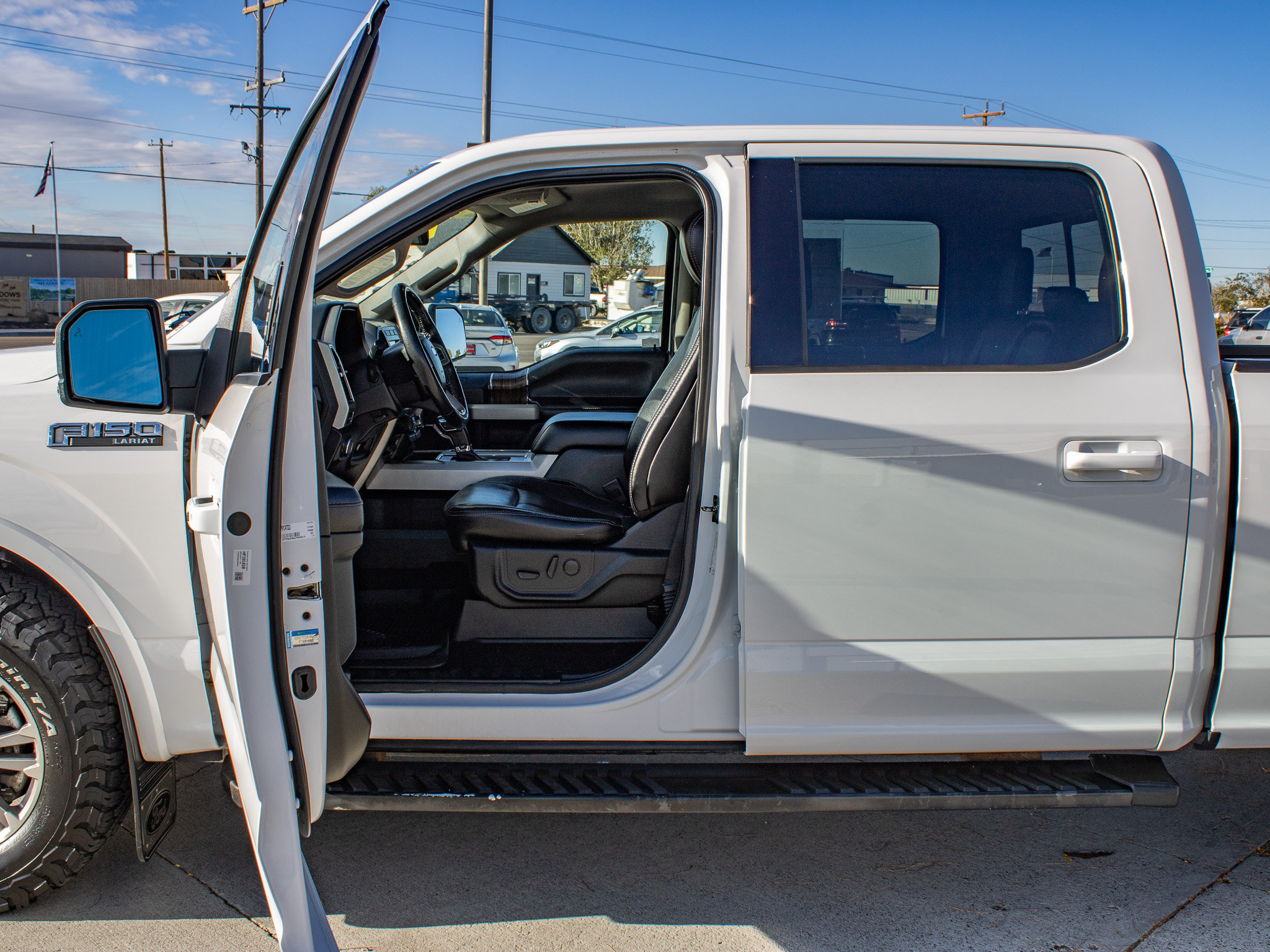 Used 2020 Ford F150 Lariat AWD/4WD image 24