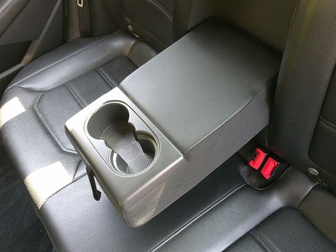 Used 2015 Volkswagen Passat 1.8T Limited Edition image 39