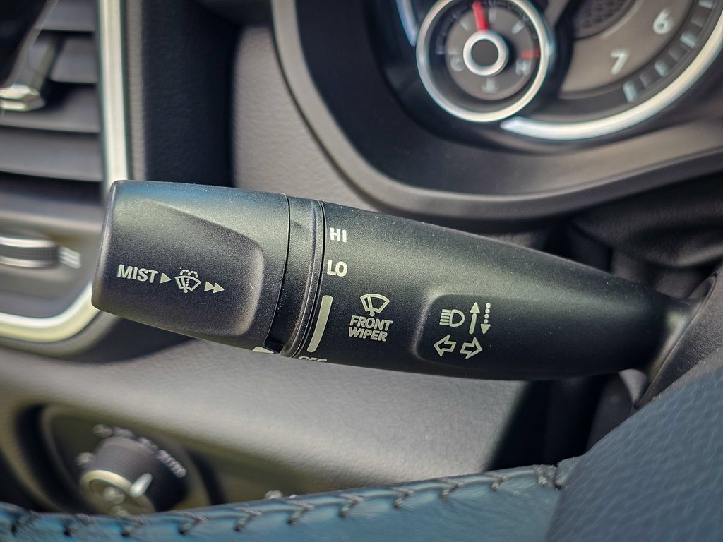 Used 2020 RAM 1500 Big Horn AWD/4WD image 17