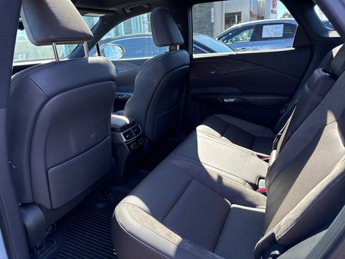 Used 2024 Lexus RX 350 AWD image 4