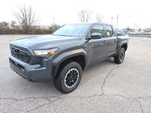New 2026 Toyota Tacoma TRD Off-Road image 3