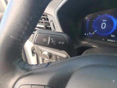 Used 2020 Ford Escape SE Sport image 22