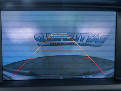 Used 2015 Chevrolet Colorado Z71 image 40