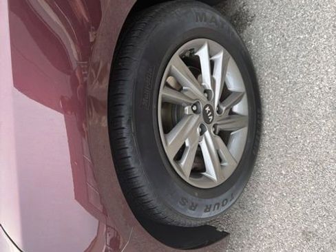 Used 2020 Kia Optima LX image 8