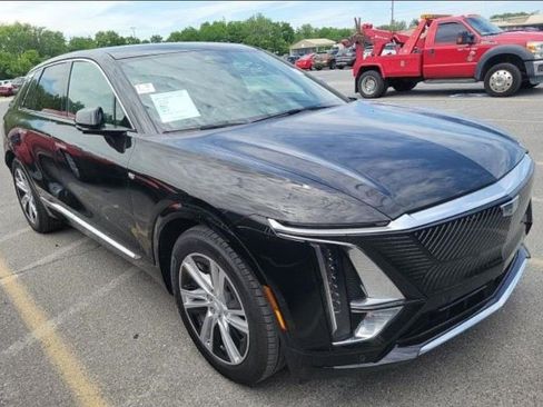 Used 2024 Cadillac Lyriq Tech RWD image 4