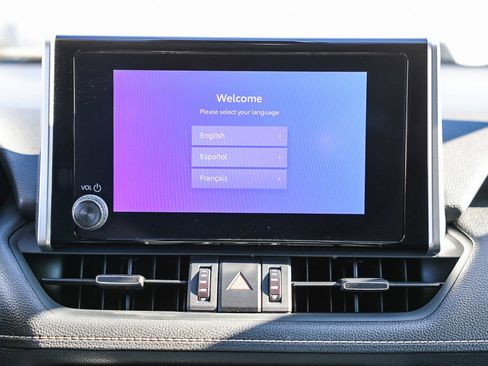 Certified 2023 Toyota RAV4 XLE Premium image 4