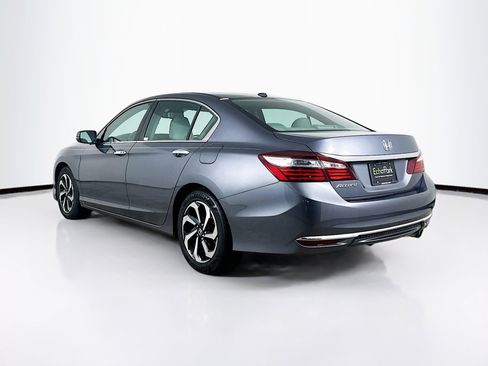 Used 2017 Honda Accord EX-L image 5