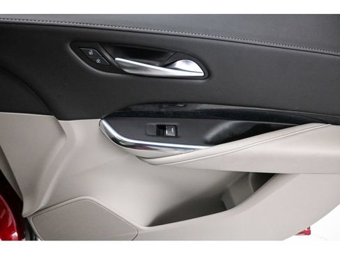 Used 2023 Cadillac XT4 Premium Luxury AWD/4WD image 19