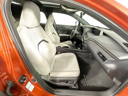 Used 2021 Lexus UX 250h w/ Premium Package AWD/4WD image 27