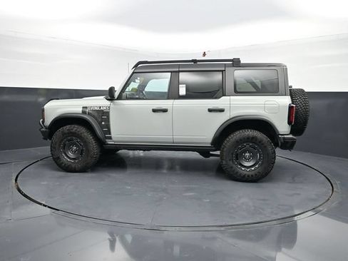 Used 2024 Ford Bronco Everglades AWD/4WD image 5