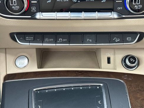 Used 2018 Audi Q5 2.0T Premium Plus w/ Premium Plus Package image 19