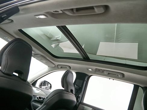 Used 2023 Volvo XC90 T8 Ultimate w/ Lounge Package AWD/4WD image 28
