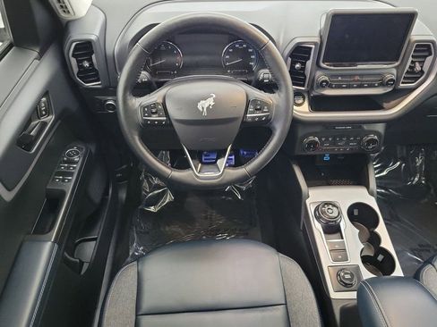 Used 2022 Ford Bronco Sport Outer Banks w/ Tech Package image 11