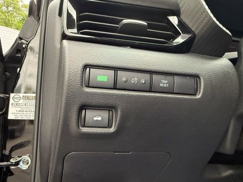Used 2023 Nissan Sentra SV w/ All-Weather Package FWD image 23